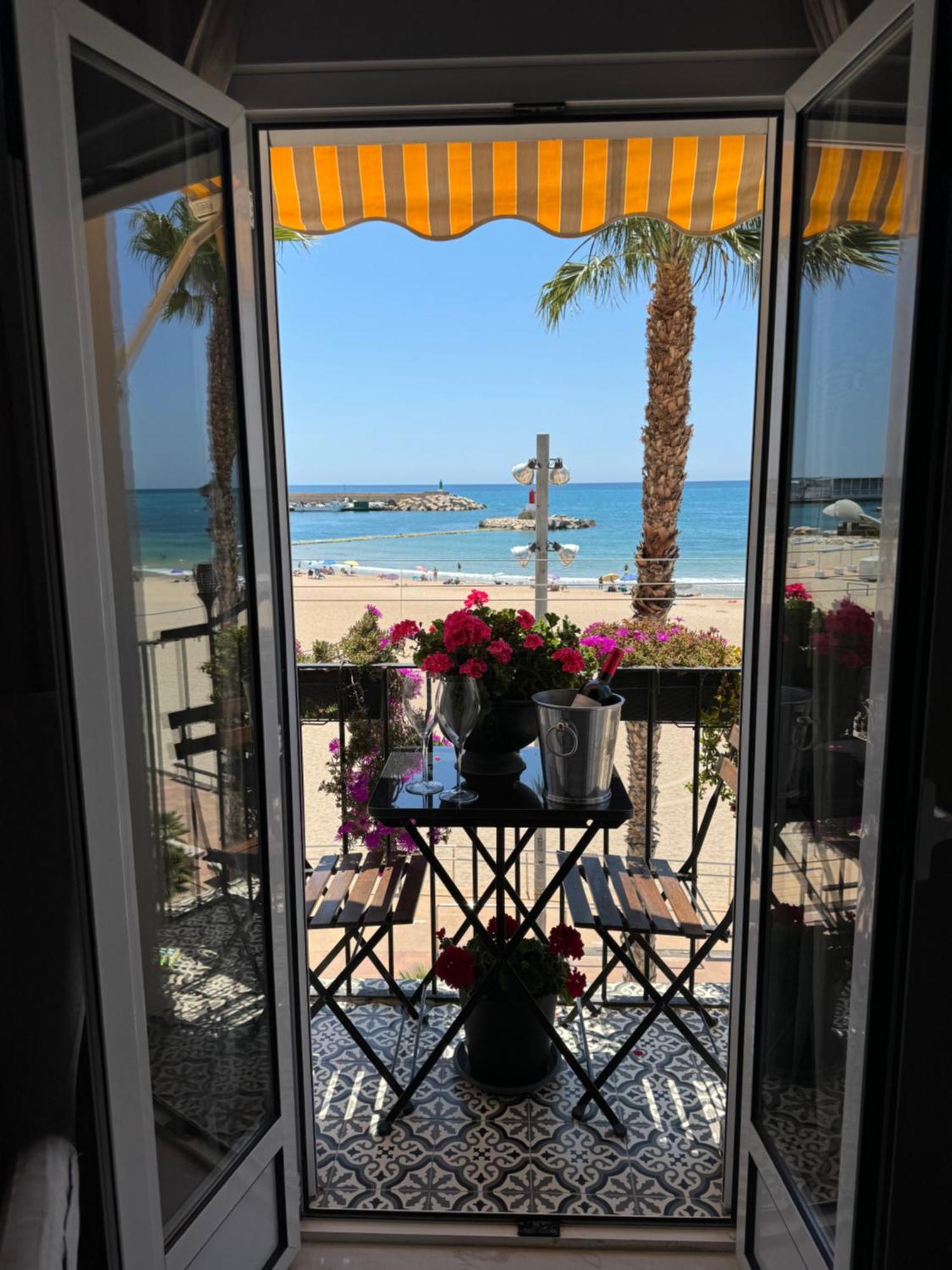 Apartamento Las Flores Villajoyosa Kültér fotó